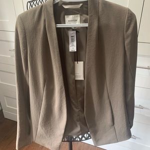 Babaton blazer